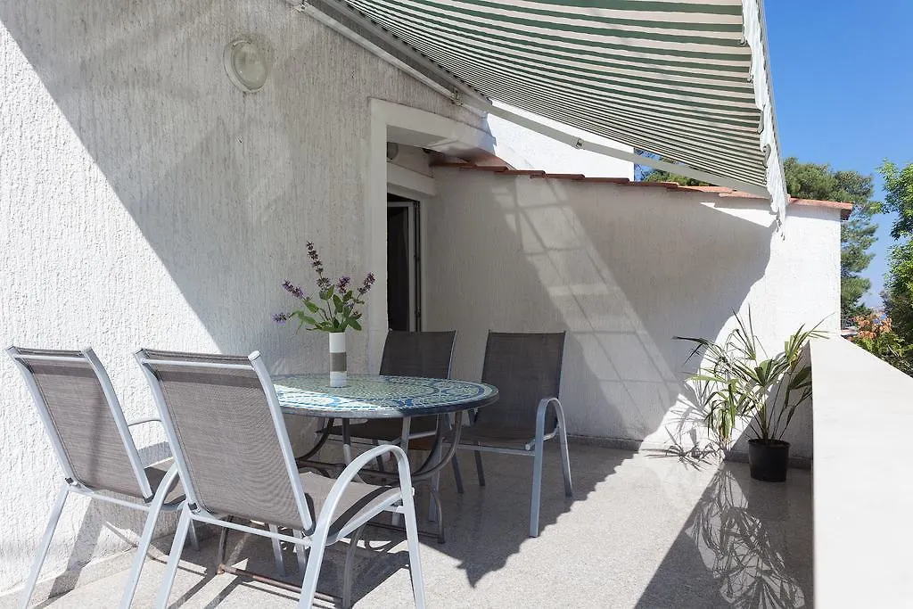 Apartment Pejnovic Malinska Croatia